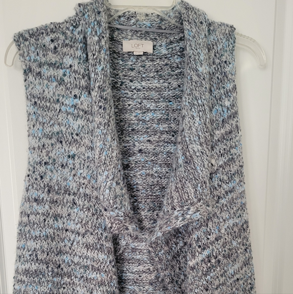 LOFT Women's Speckled Gray Cardigan Vest